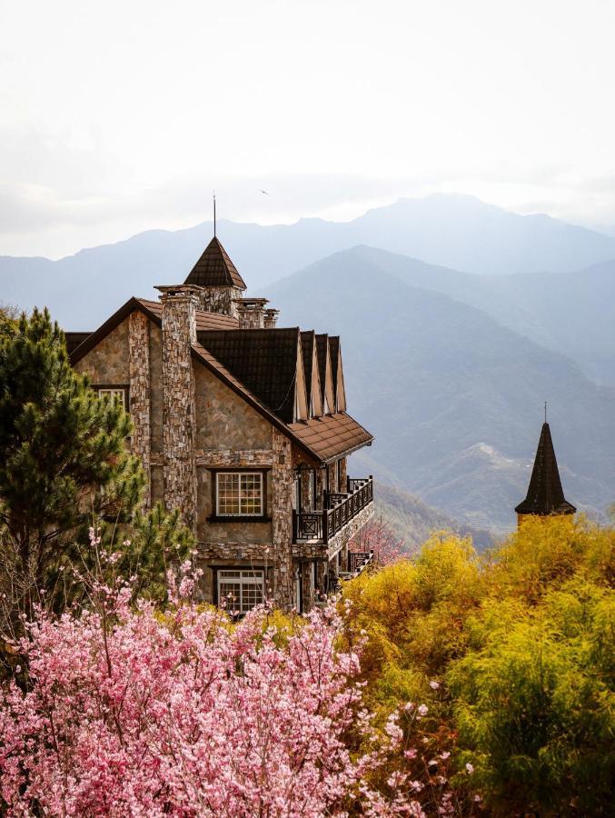 Eos Resort Renai Exterior photo