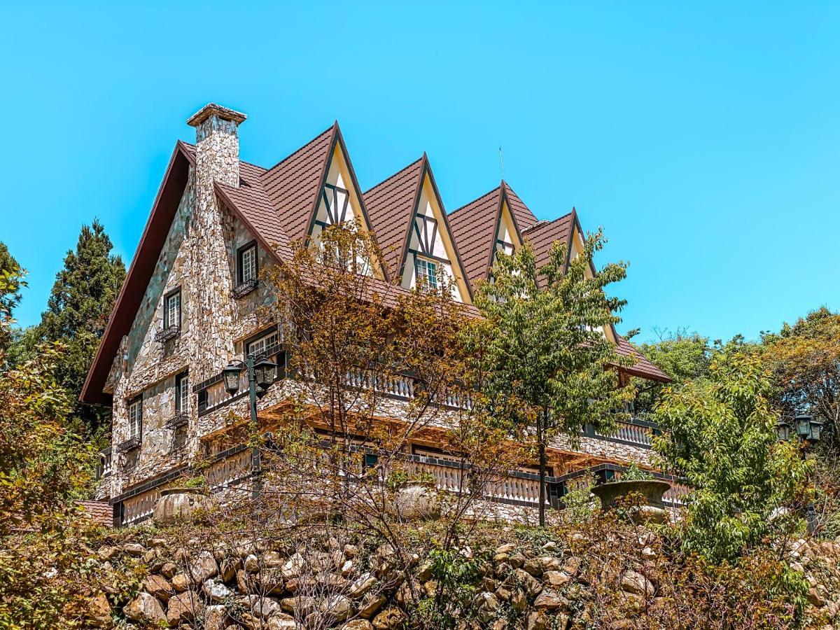 Eos Resort Renai Exterior photo